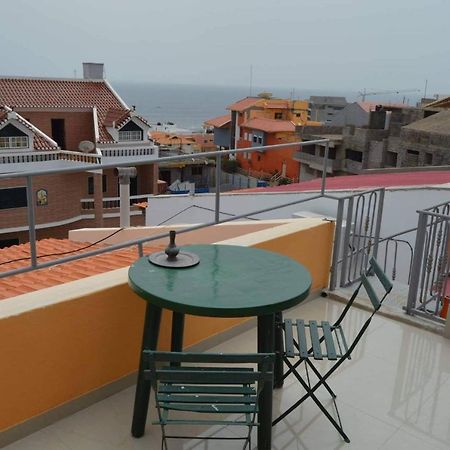 Apartamento T1 Mobilado Com Wi-Fi ปรายา ภายนอก รูปภาพ